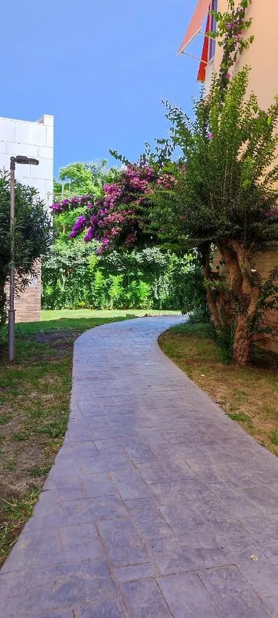 Carlos Beach Ground Floor Apartment & Parking Τορρεμολίνος