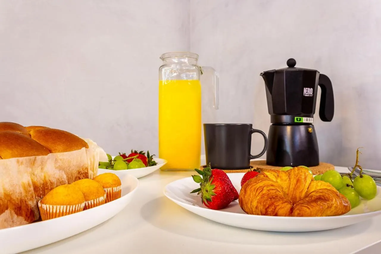 Carlos Beach Ground Floor Apartment & Parking Τορρεμολίνος