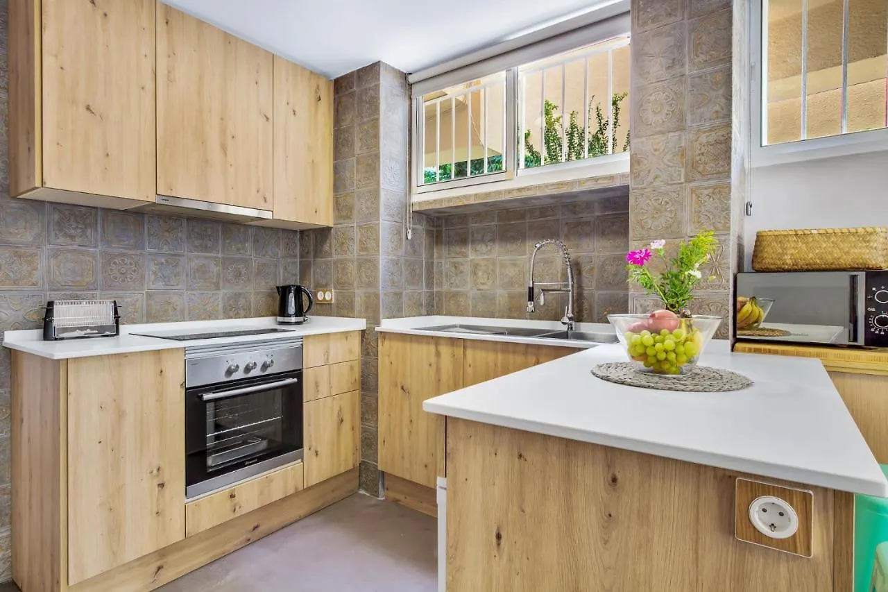 Carlos Beach Ground Floor Apartment & Parking Τορρεμολίνος Ισπανία