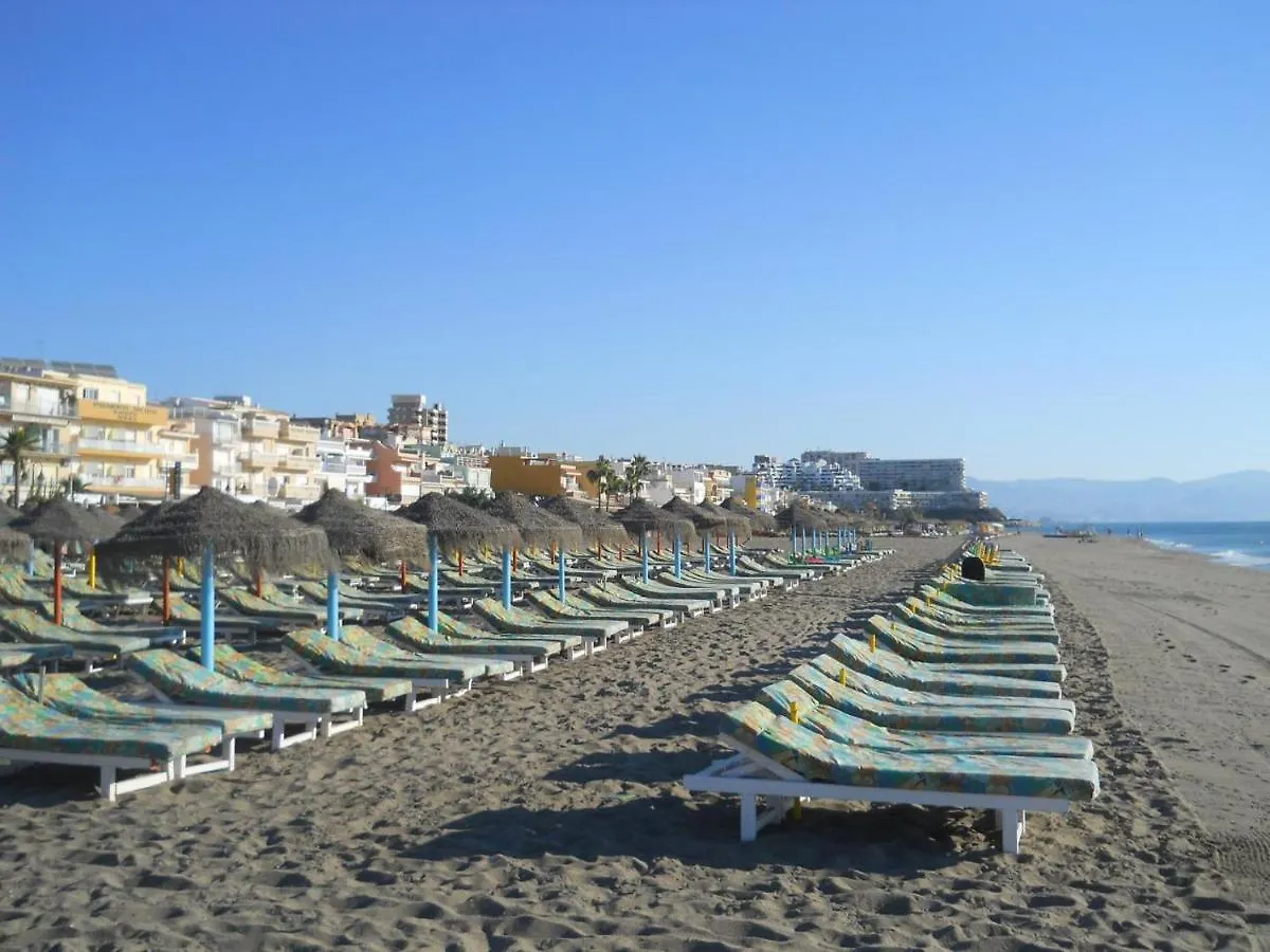 Carlos Beach Ground Floor Apartment & Parking Τορρεμολίνος