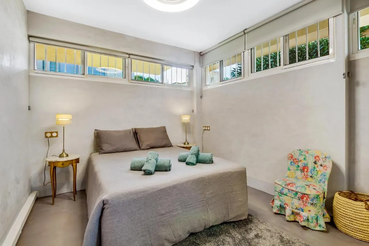 Carlos Beach Ground Floor Apartment & Parking Τορρεμολίνος